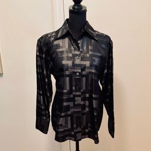 Vintage 1990’s  Gucci Tom Ford Era 100% Silk Black Oversized Button Down Shirt